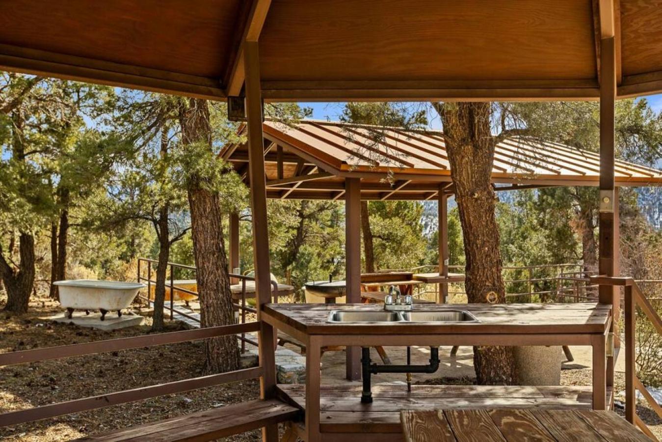 Steel Pine Lodge A Rustic Mountain Retreat Views Baldwin Lake 外观 照片