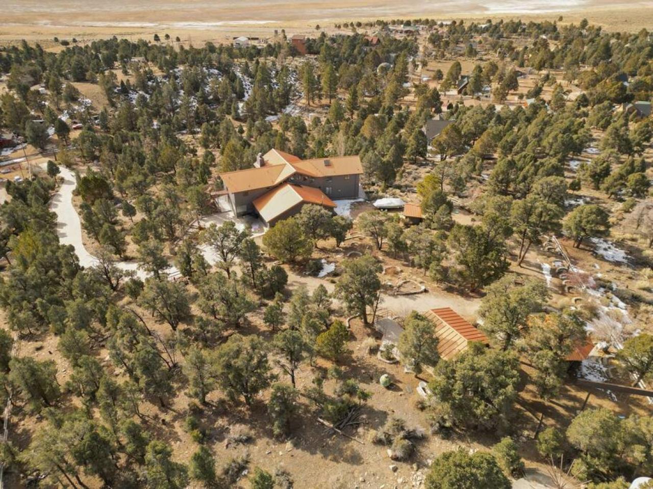 Steel Pine Lodge A Rustic Mountain Retreat Views Baldwin Lake 外观 照片