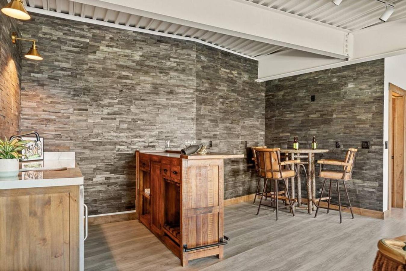 Steel Pine Lodge A Rustic Mountain Retreat Views Baldwin Lake 外观 照片