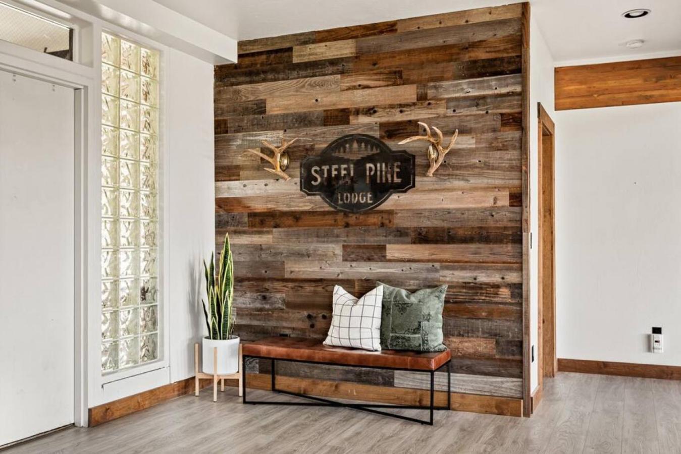 Steel Pine Lodge A Rustic Mountain Retreat Views Baldwin Lake 外观 照片